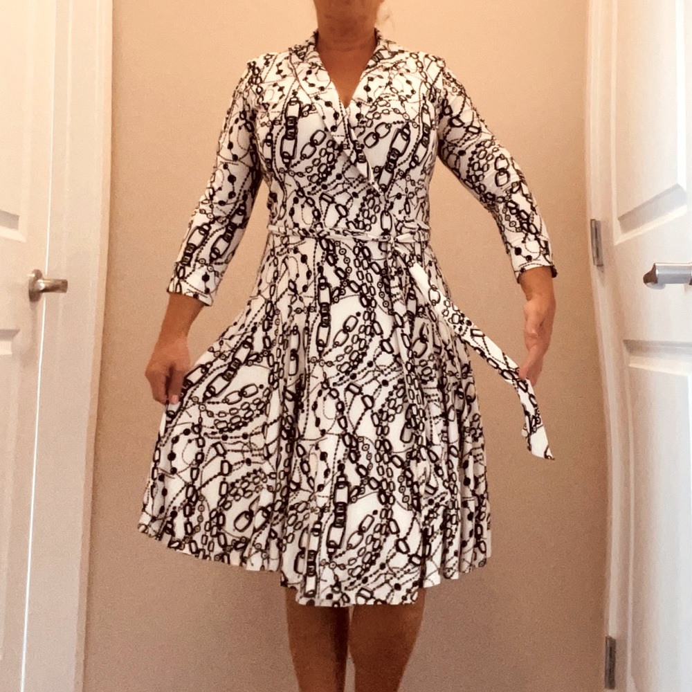Designer Wrap Dress 👗 Sz L.